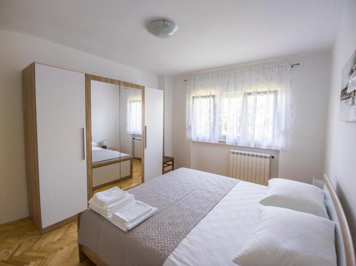 Apartmani Cimerman Krk Town Luaran gambar