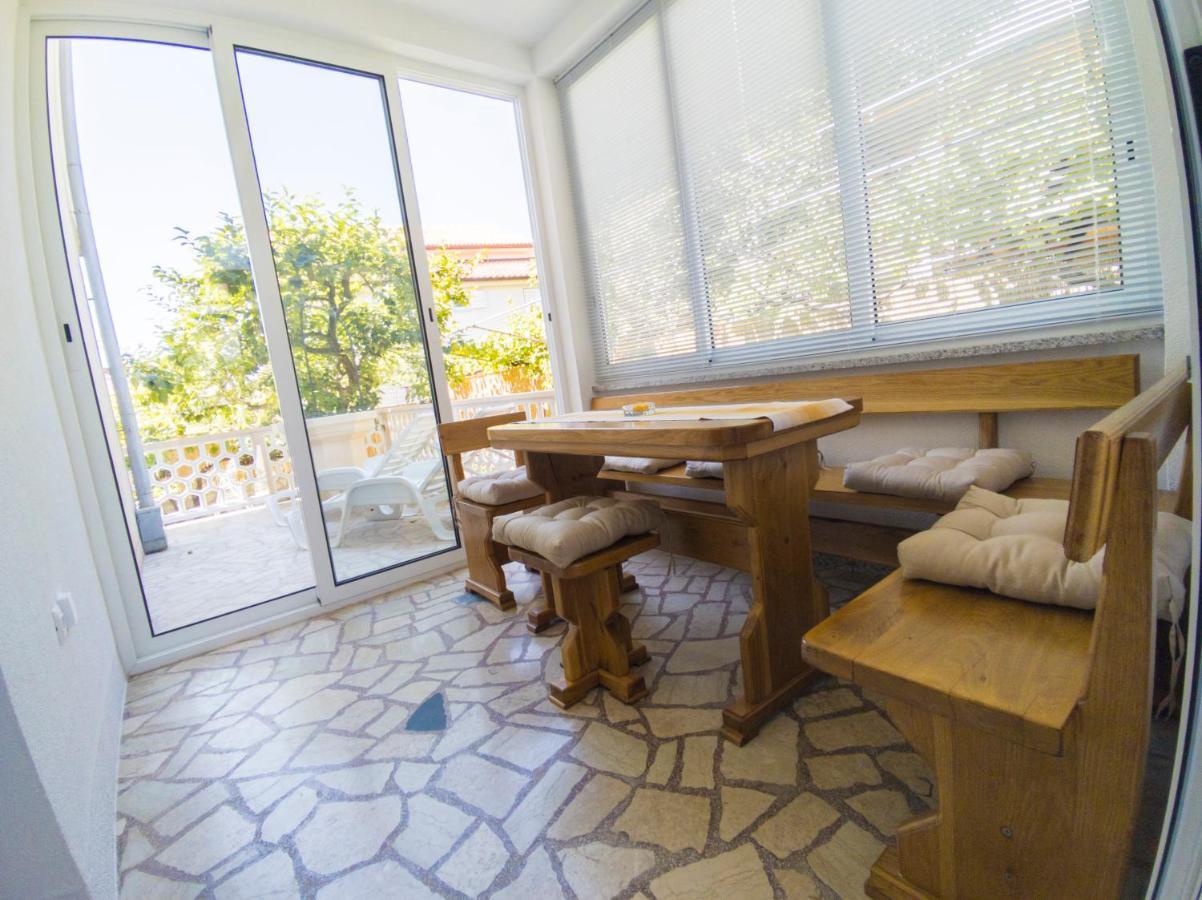 Apartmani Cimerman Krk Town Luaran gambar